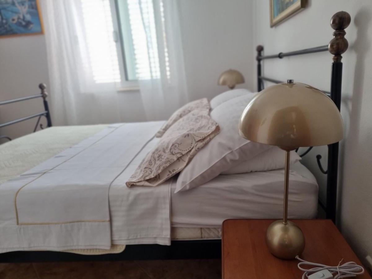 Holiday Apartment 1 奥瑞比克 外观 照片