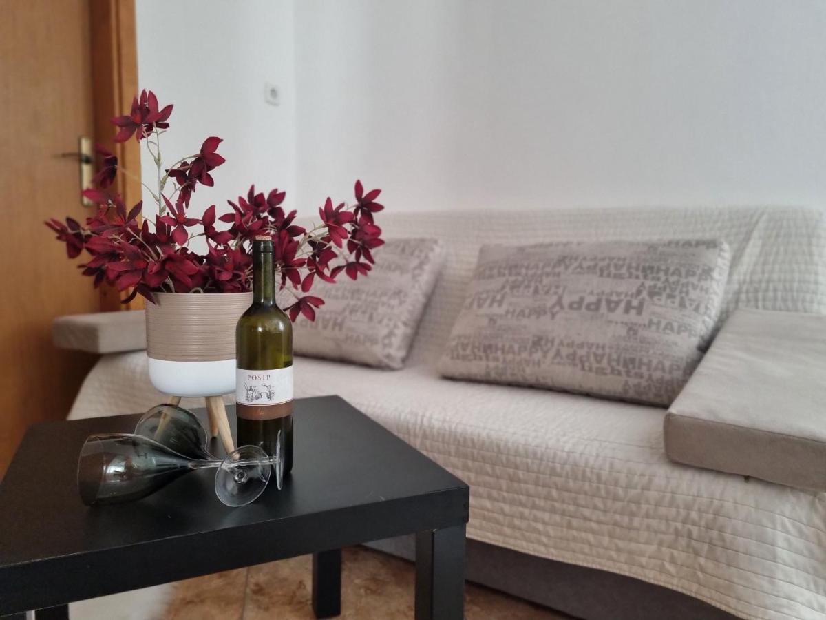 Holiday Apartment 1 奥瑞比克 外观 照片